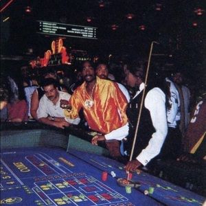 Meet your Posher, Eli